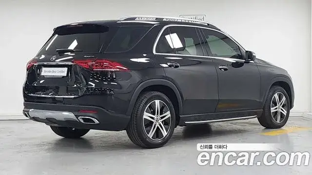 Mercedes-Benz GLE-Class 2020 — Şəkil 4/20