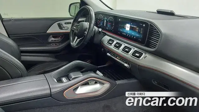 Mercedes-Benz GLE-Class 2020 — Şəkil 11/20
