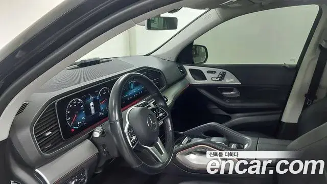 Mercedes-Benz GLE-Class 2020 — Şəkil 14/20