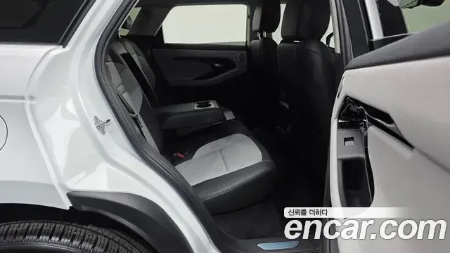 Land Rover Range Rover Evoque 2025 — Şəkil 10/20