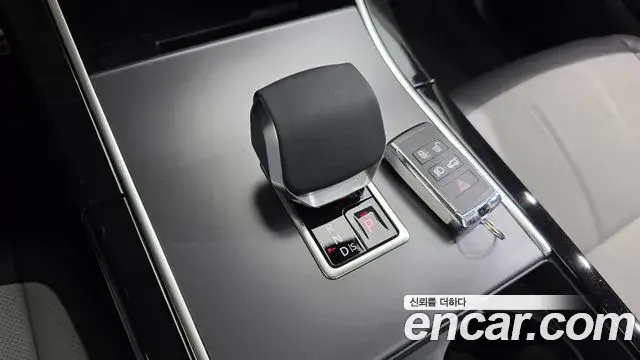 Land Rover Range Rover Evoque 2025 — Şəkil 6/20
