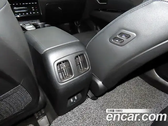 Hyundai Tucson Hybrid 2022 — Şəkil 9/20