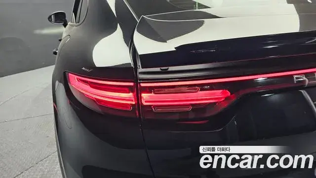 Porsche Cayenne 2021 — Şəkil 27/30