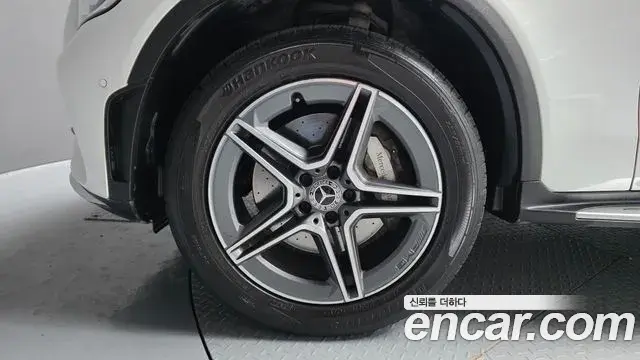 Mercedes-Benz GLC-Class 2021 — Şəkil 26/33