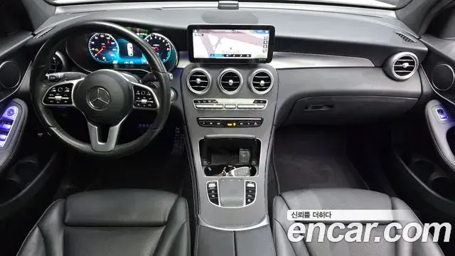 Mercedes-Benz GLC-Class 2021 — Şəkil 19/33