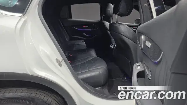 Mercedes-Benz GLC-Class 2021 — Şəkil 16/33
