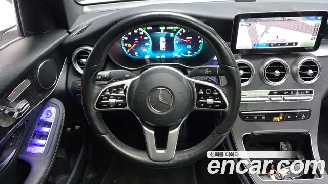 Mercedes-Benz GLC-Class 2021 — Şəkil 4/33