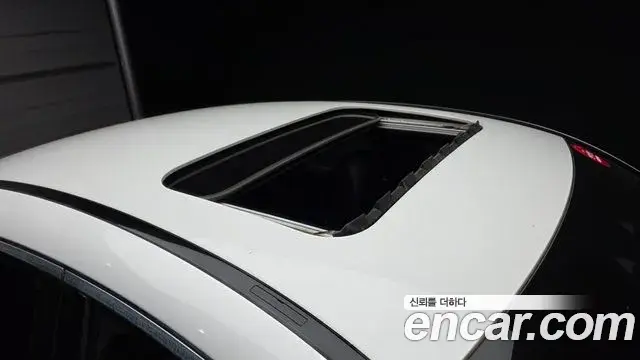 Mercedes-Benz GLC-Class 2021 — Şəkil 7/33