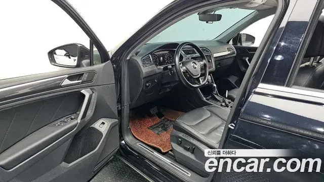 Volkswagen Tiguan 2018 — Şəkil 2/20