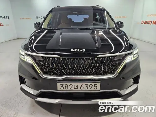 Kia Carnival 2022 — Фото 1/20