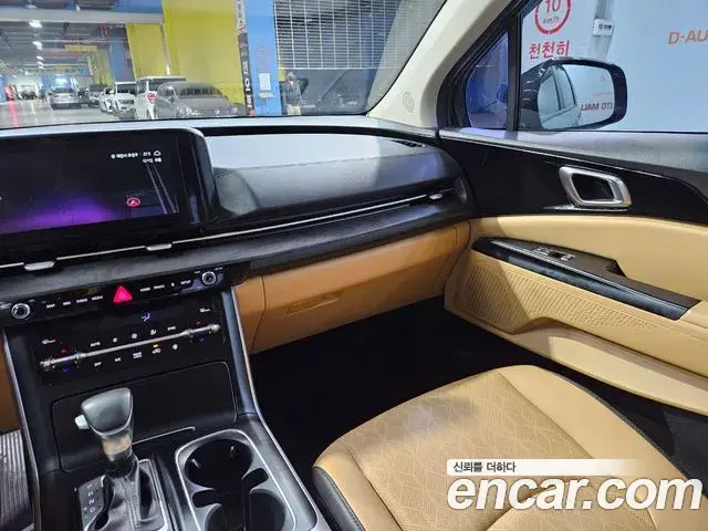 Kia Carnival 2022 — Фото 9/20