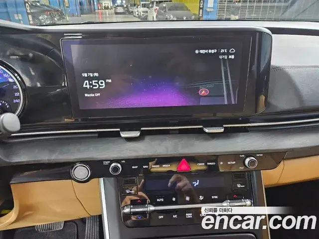 Kia Carnival 2022 — Фото 17/20