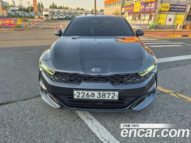 Kia K5 2020 — Photo 2/15