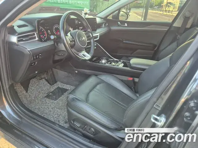 Kia K5 2020 — Photo 9/15