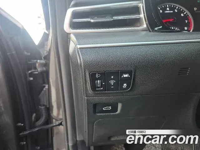 Kia K5 2020 — Photo 13/15