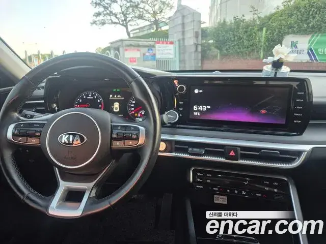 Kia K5 2020 — Photo 10/15