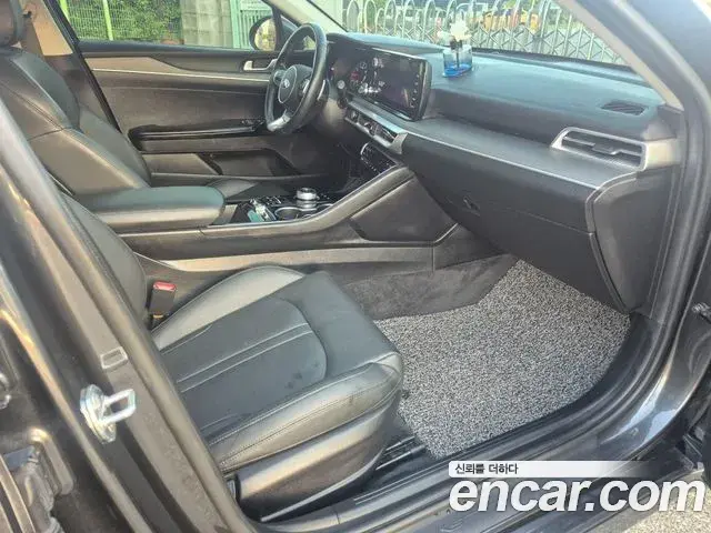 Kia K5 2020 — Photo 4/15