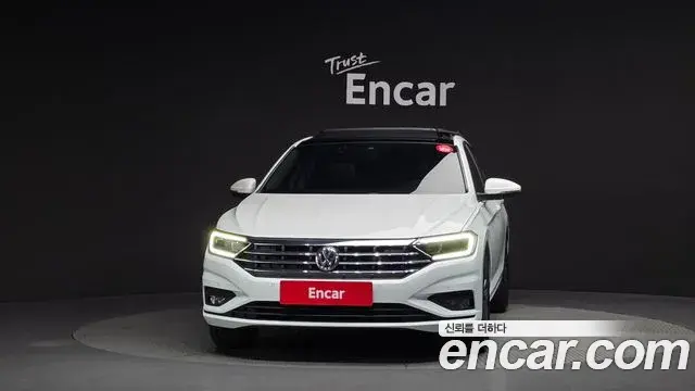 Volkswagen Jetta 2021 — Photo 15/33