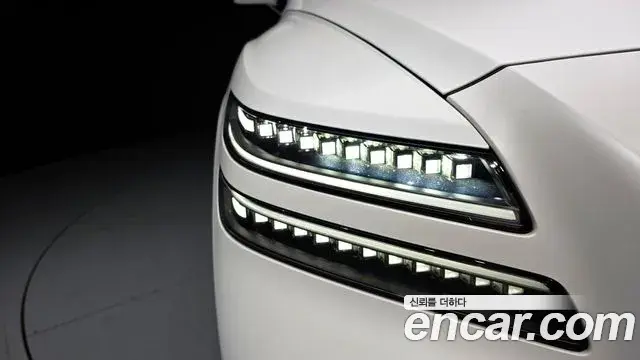 Genesis GV80 2024 — Şəkil 31/42
