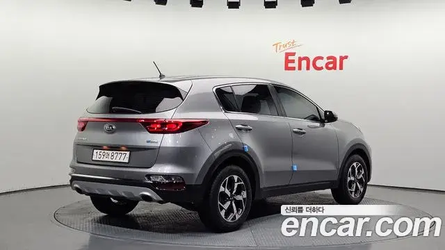Kia Sportage The Bold 2020 — Photo 8/30
