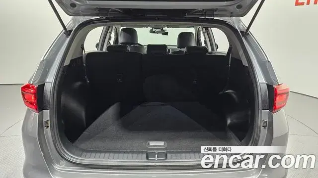 Kia Sportage The Bold 2020 — Photo 19/30