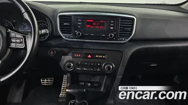 Kia Sportage The Bold 2020 — Photo 24/30