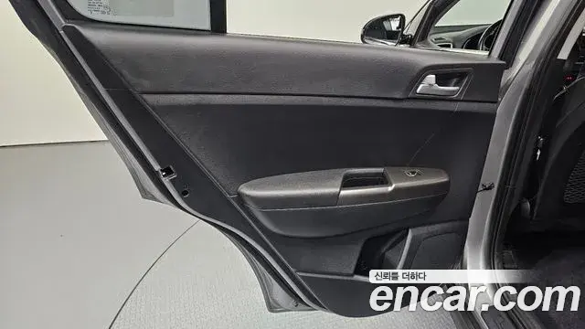 Kia Sportage The Bold 2020 — Photo 3/30