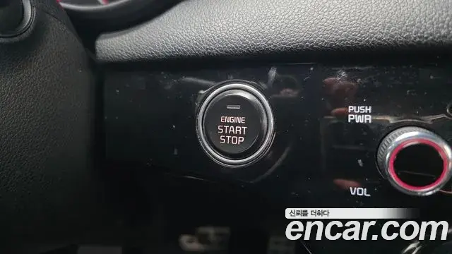 Kia Sportage The Bold 2018 — ფოტო 10/33