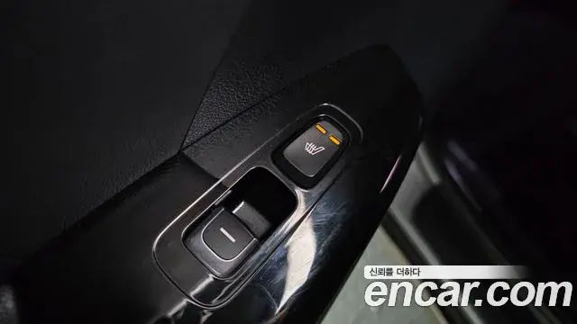 Kia Sportage The Bold 2018 — ფოტო 28/33