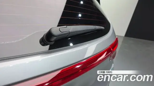 Kia Sportage The Bold 2018 — ფოტო 14/33
