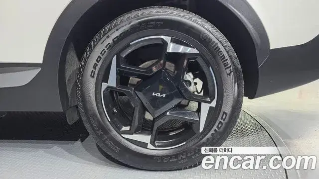Kia Sportage 2024 — Şəkil 1/30