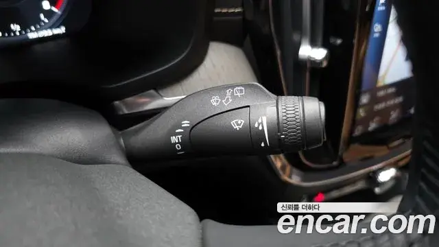 Volvo V60 Cross Country 2020 — Şəkil 32/35