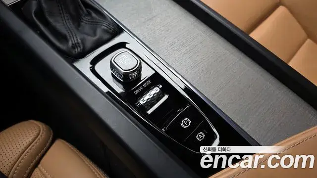 Volvo V60 Cross Country 2020 — Şəkil 29/35
