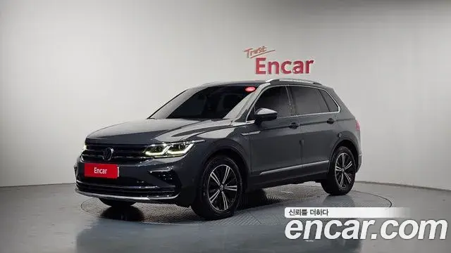 Volkswagen Tiguan 2021 — Photo 15/20
