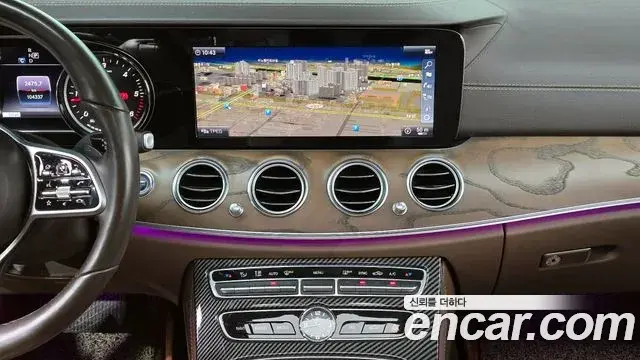 Mercedes-Benz E-Class 2019 — ფოტო 5/30