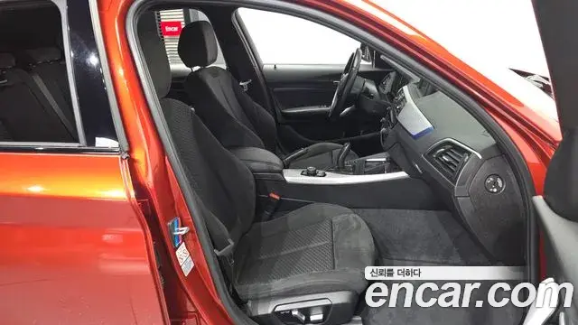 BMW 1 Series 2018 — Şəkil 4/31
