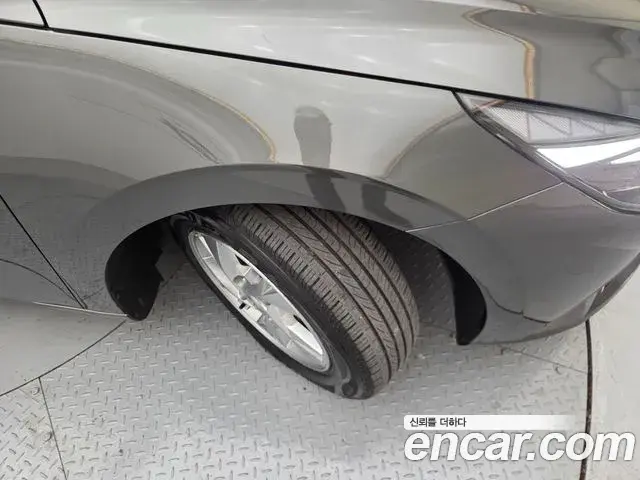Hyundai The New Avante Hybrid 2021 — Photo 3/19