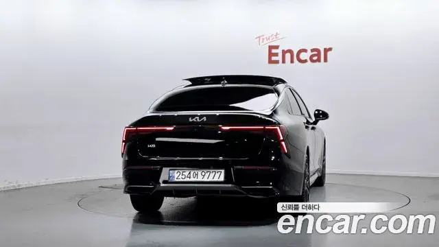 Kia K5 2024 — Şəkil 26/30
