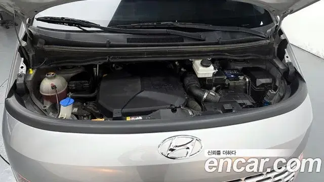 Hyundai Staria 2021 — Photo 26/30