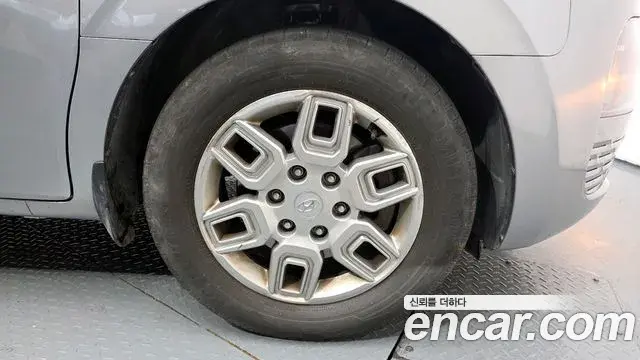 Hyundai Staria 2021 — Photo 5/30