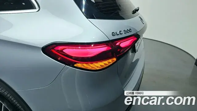 Mercedes-Benz GLC-Class 2025 — Şəkil 1/32