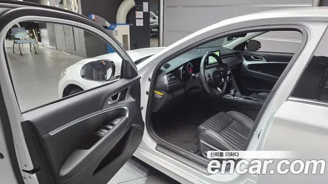 Genesis G70 2020 — Şəkil 13/30