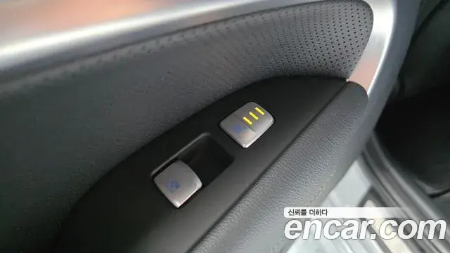 Genesis G70 2020 — Şəkil 21/30