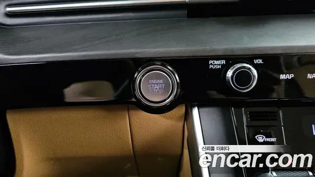 Kia Carnival 2021 — ფოტო 31/31