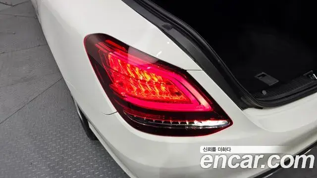 Mercedes-Benz C-Class 2020 — Şəkil 6/31