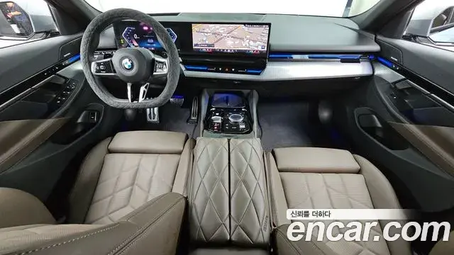BMW 5 Series 2024 — Şəkil 14/36