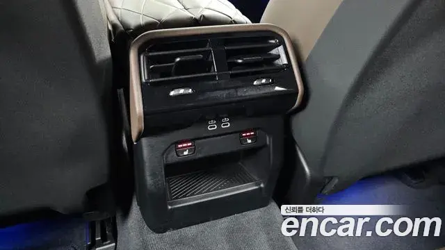 BMW 5 Series 2024 — Şəkil 2/36