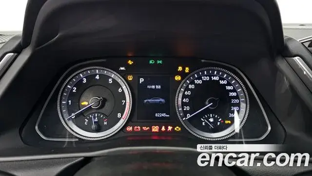 Hyundai Sonata 2019 — Фото 8/20
