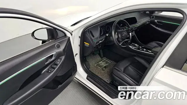 Hyundai Sonata 2019 — Фото 10/20