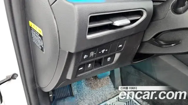 Hyundai Sonata Hybrid 2019 — Şəkil 8/30